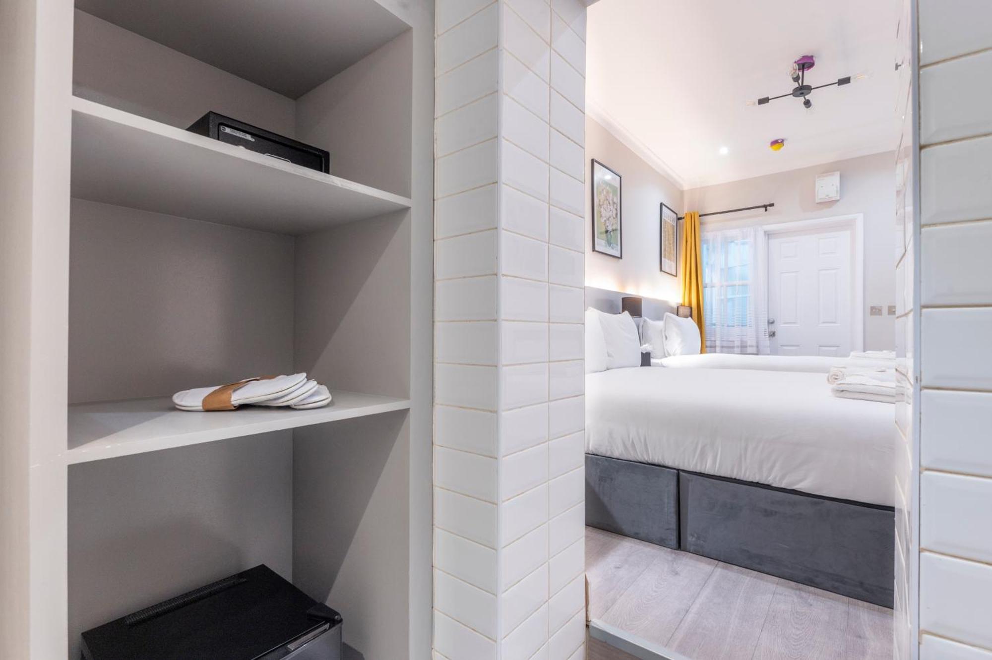 Marina Hotel Λονδίνο Εξωτερικό φωτογραφία